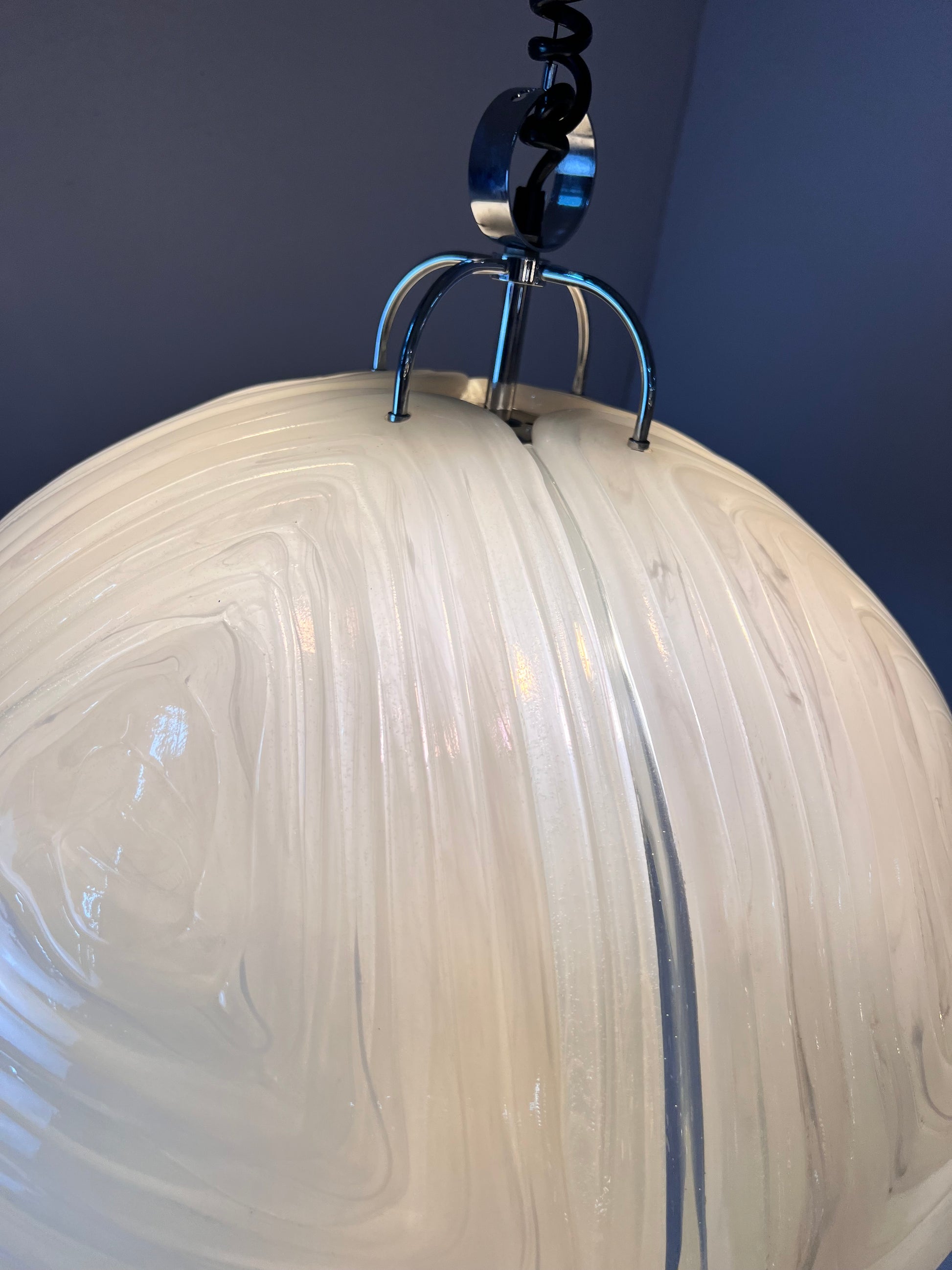 Hängelampe weiß Chrom handgearbeitet von Cristallux