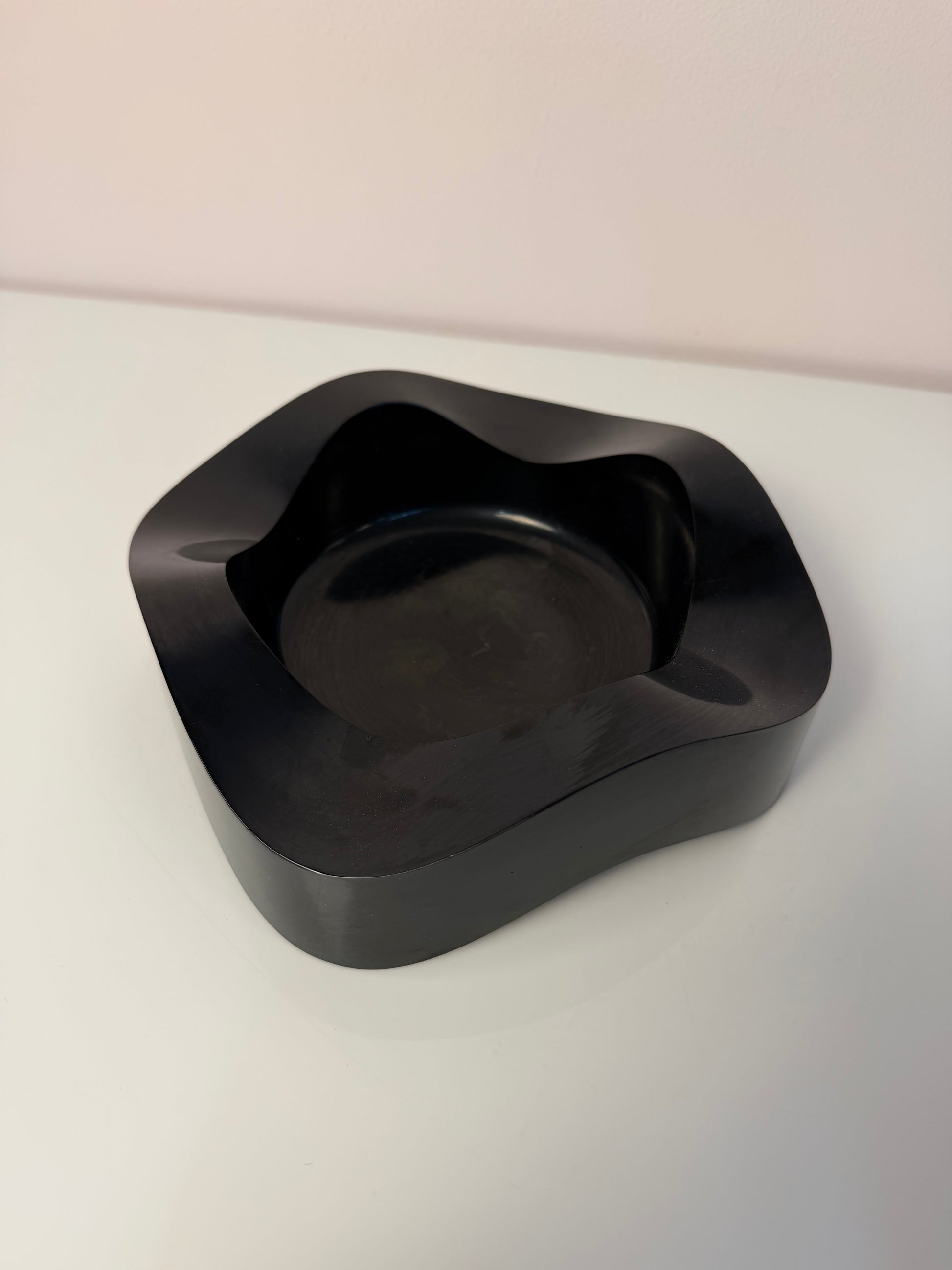 Aschenbecher schwarz von Walter Zeischegg für Helit