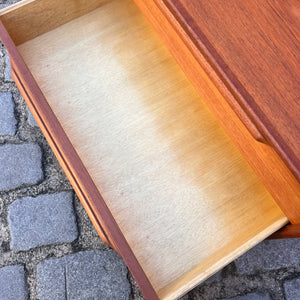 Lowboard Teak auf Hairpinlegs von rt Möbel