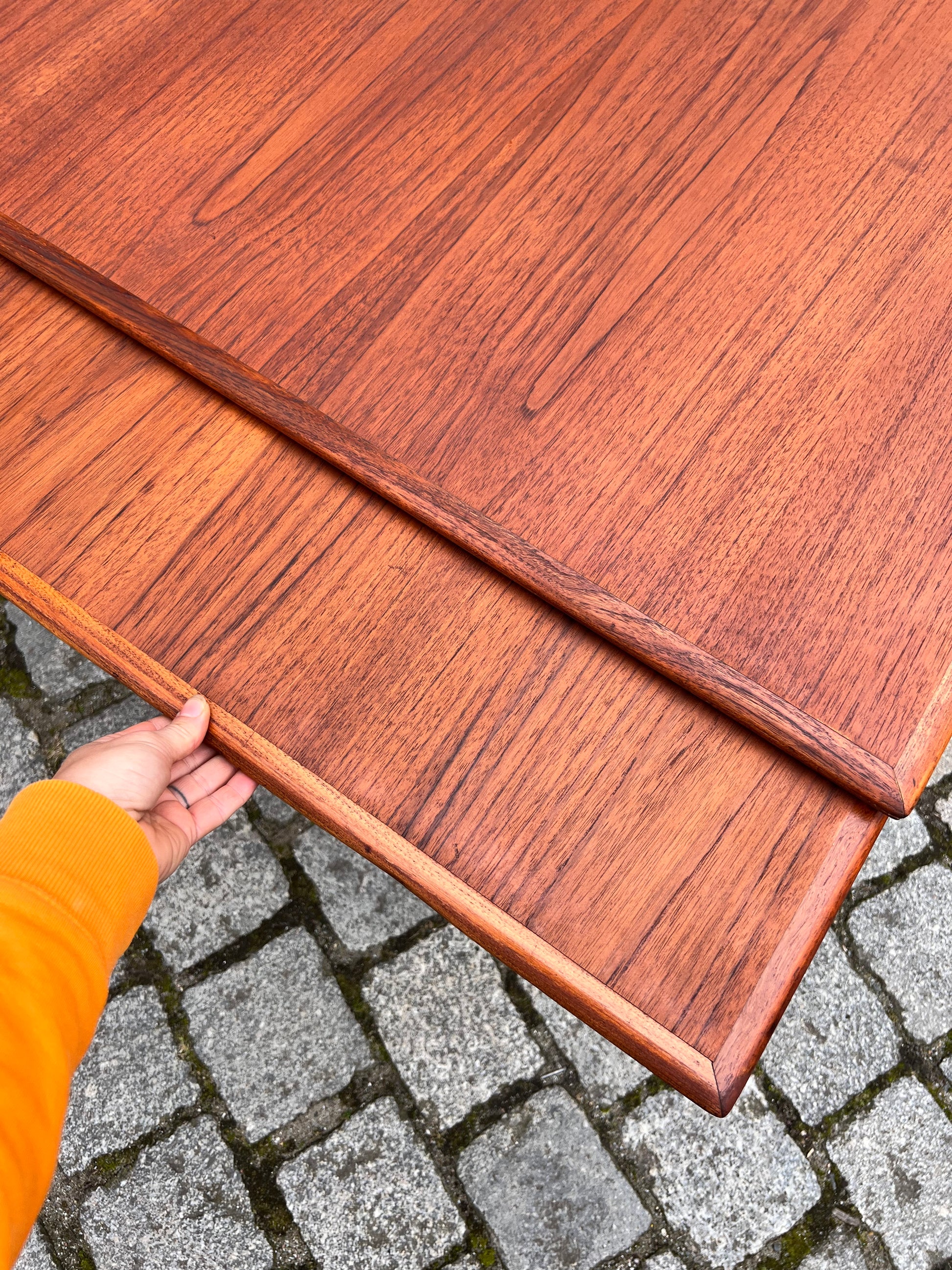 Esstisch Teak ausziehbar aus Dänemark