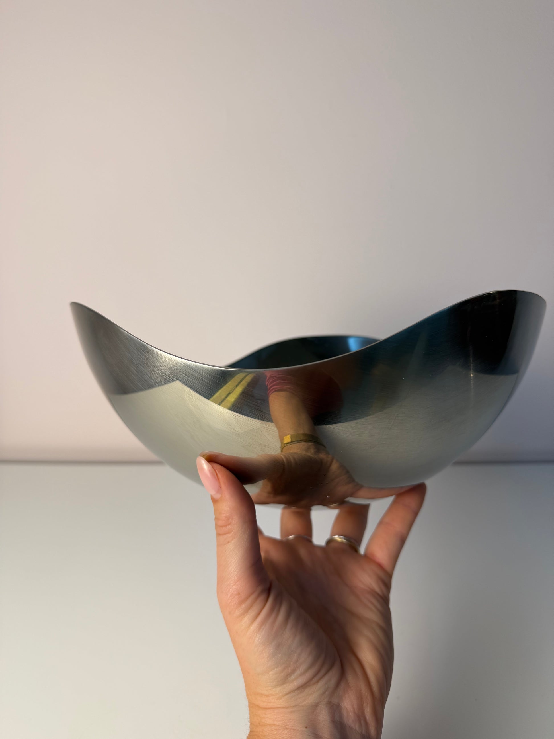 Schale Schale Bloom klein von Helle Damkjær für Georg Jensen