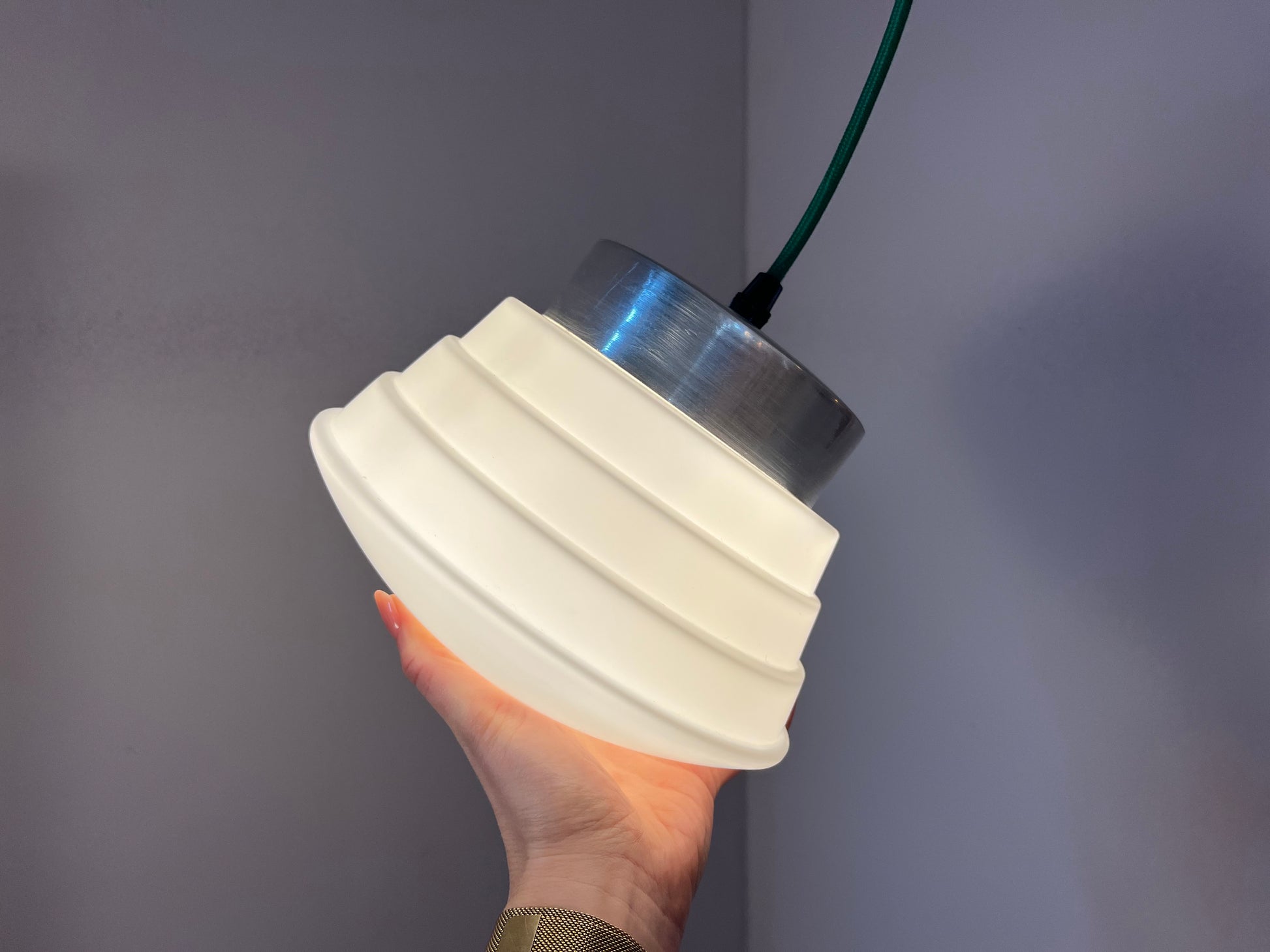 Hängelampe weiß silber Glas