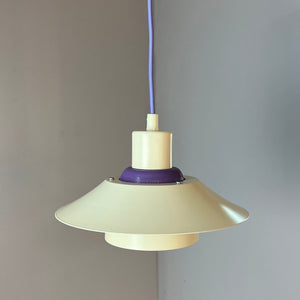 Lamellenlampe Modell Garda lila weiß von Design Light