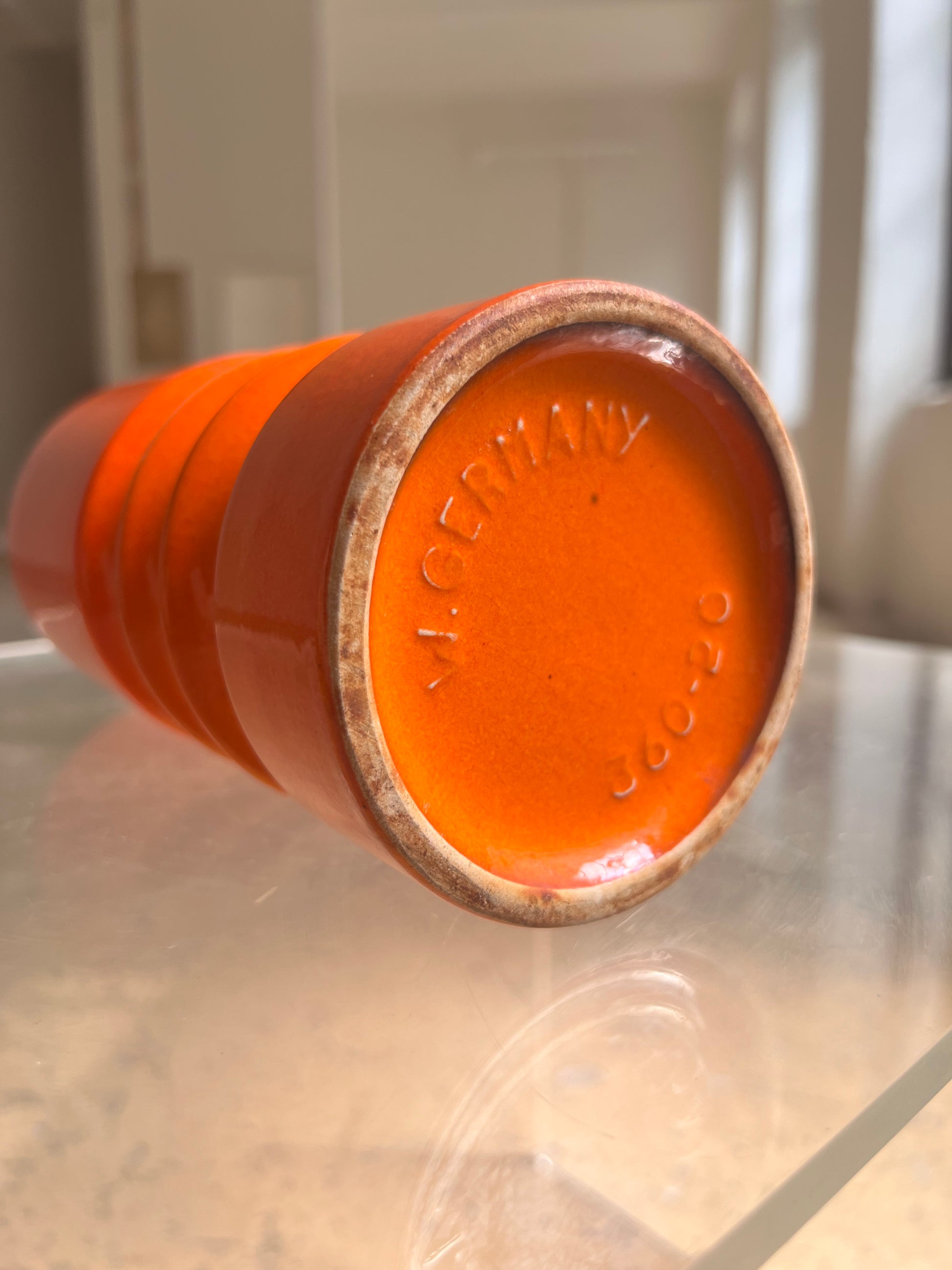 Vase 360-20 orange