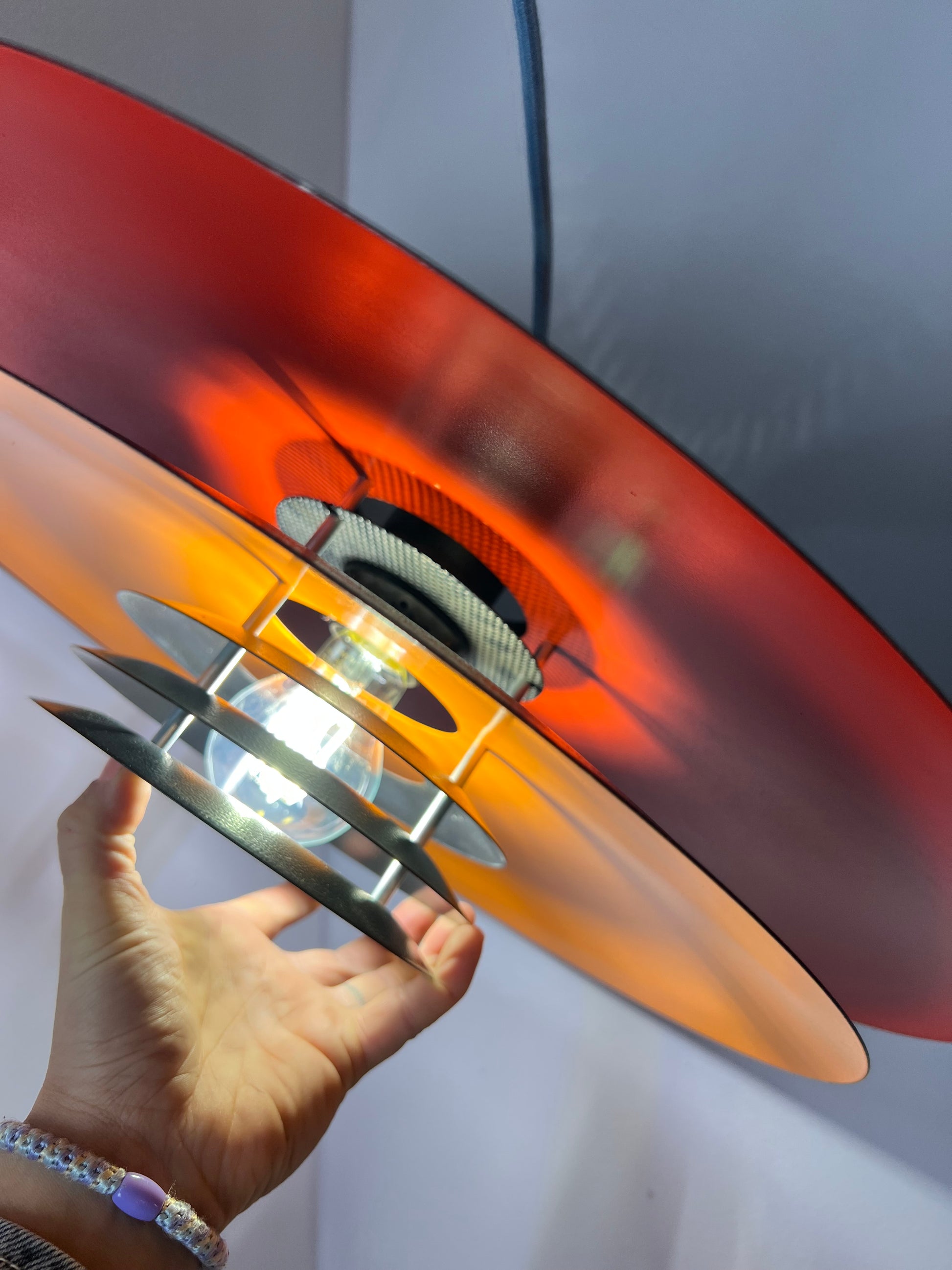 Lamellenlampe neu lackiert orange schwarz