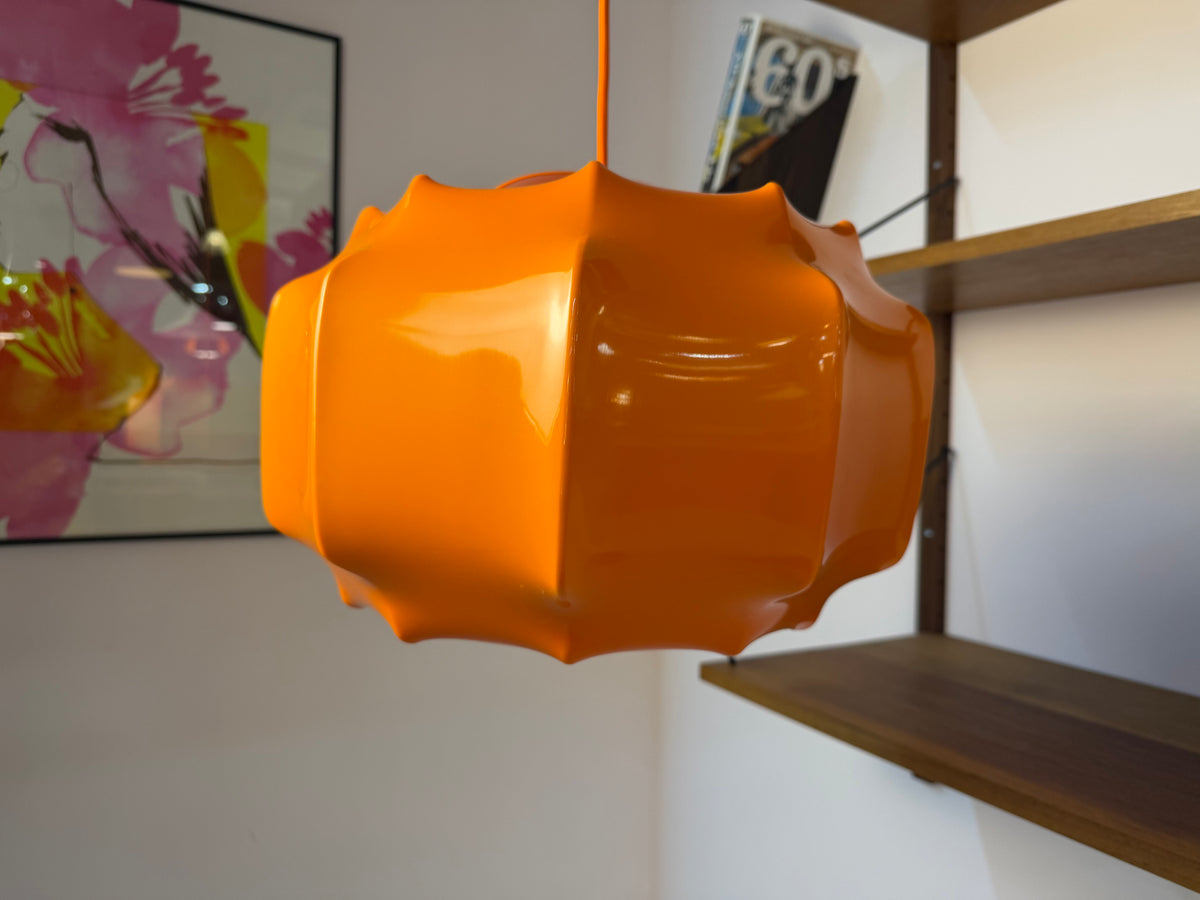 Hängelampe orange mit orangem Kabel von Ilka Plast