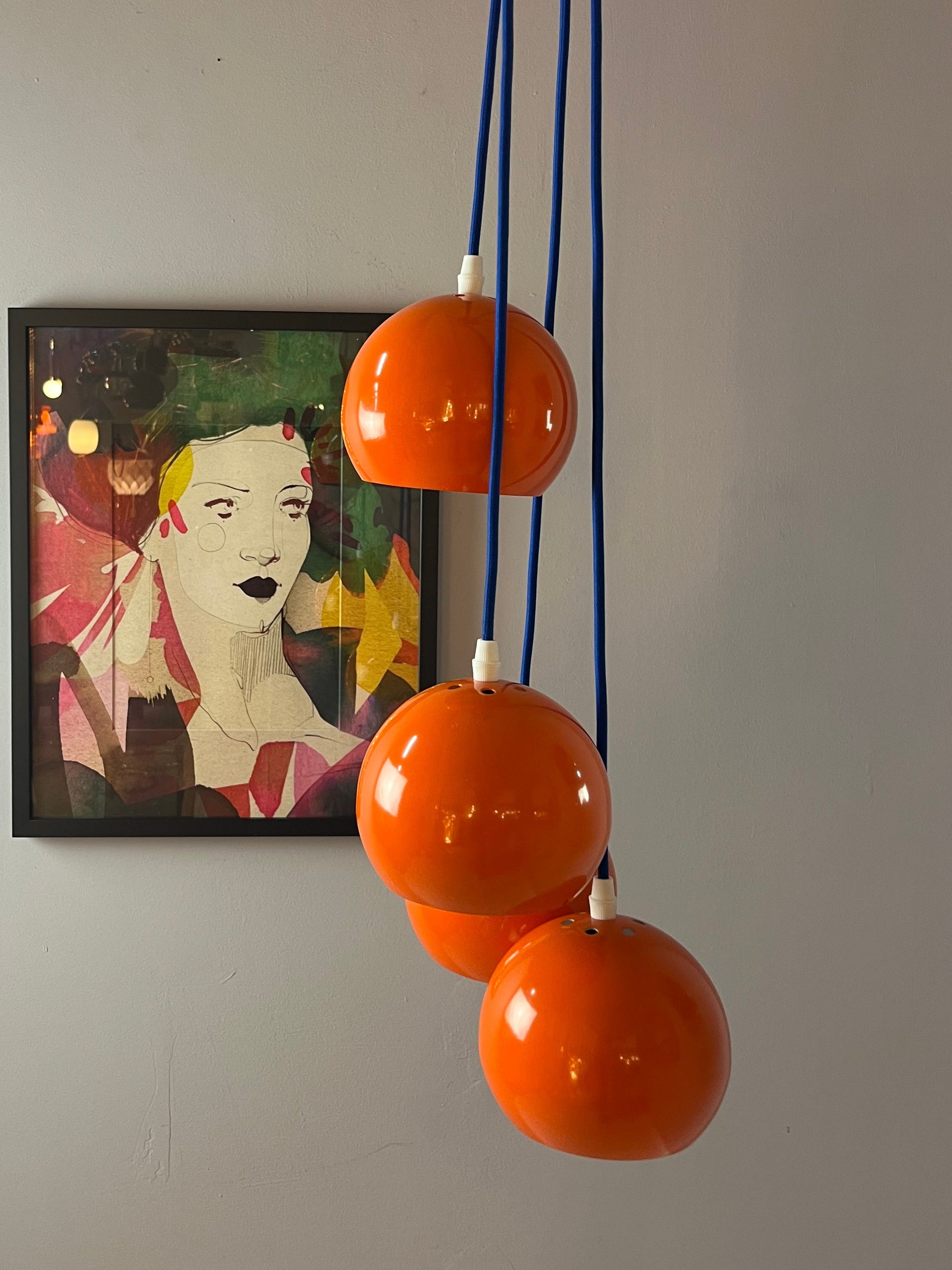 Kugellampe neu lackiert orange aus Dänemark