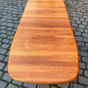Ausziehbarer Esstisch Teak mit integriertem Fach für Platten