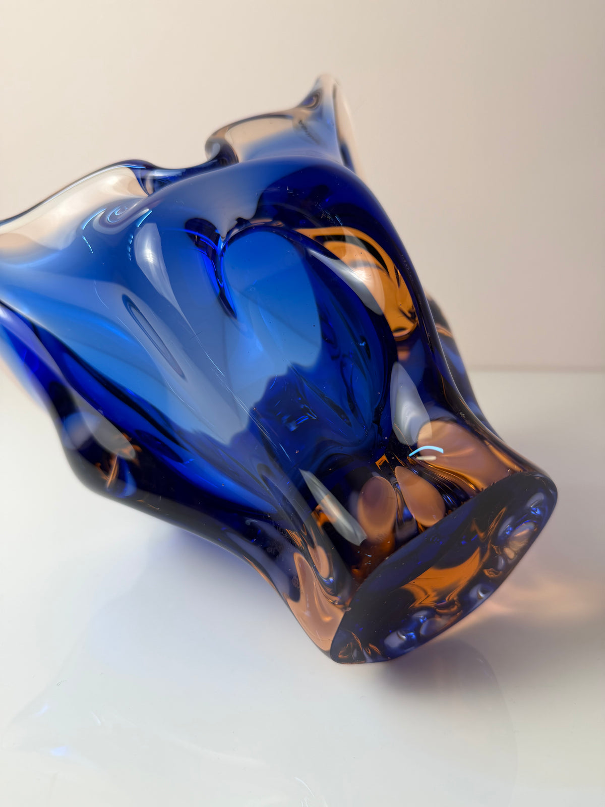 Vase kobaltblau Glas von Josef Hospodka für Chřibská Sklárna