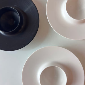 Set: 3x Eierbecher schwarz weiß Melamin von Torben Ørskov