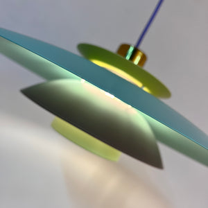 Lamellenlampe neu lackiert, Dänemark