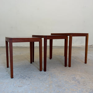 Set: 3 Satztische Teak & Fliesen aus Dänemark