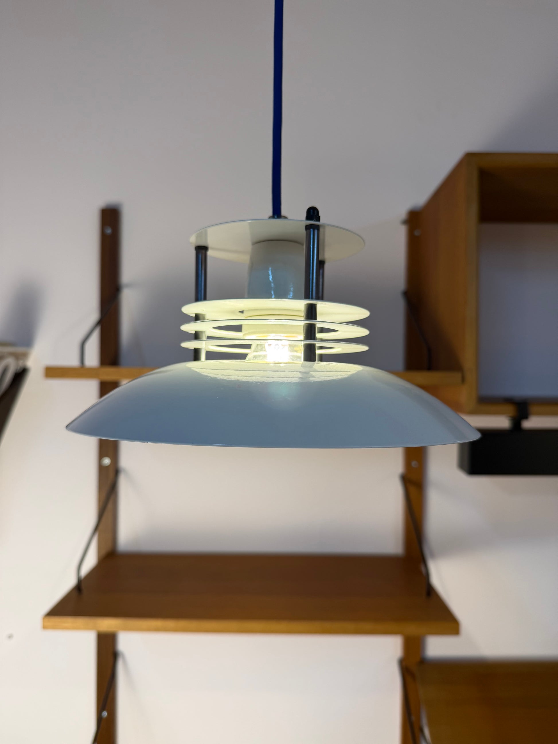 Lamellenlampe weiß aus Dänemark