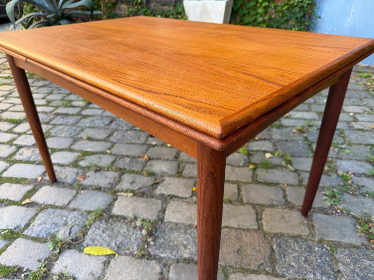 Ausziehbarer Esstisch Teak aus Dänemark