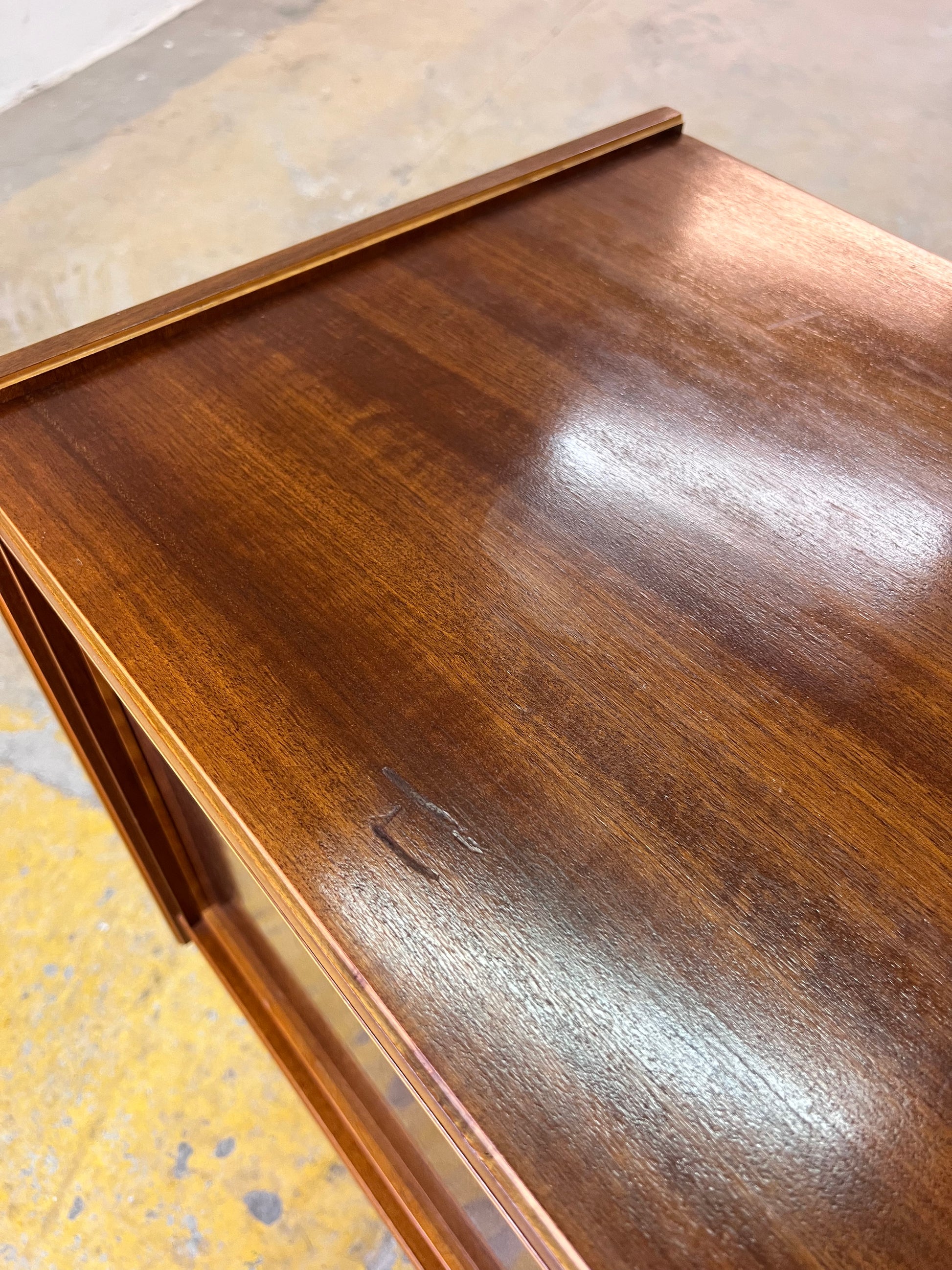 Kleines Sideboard Holz aus der DDR