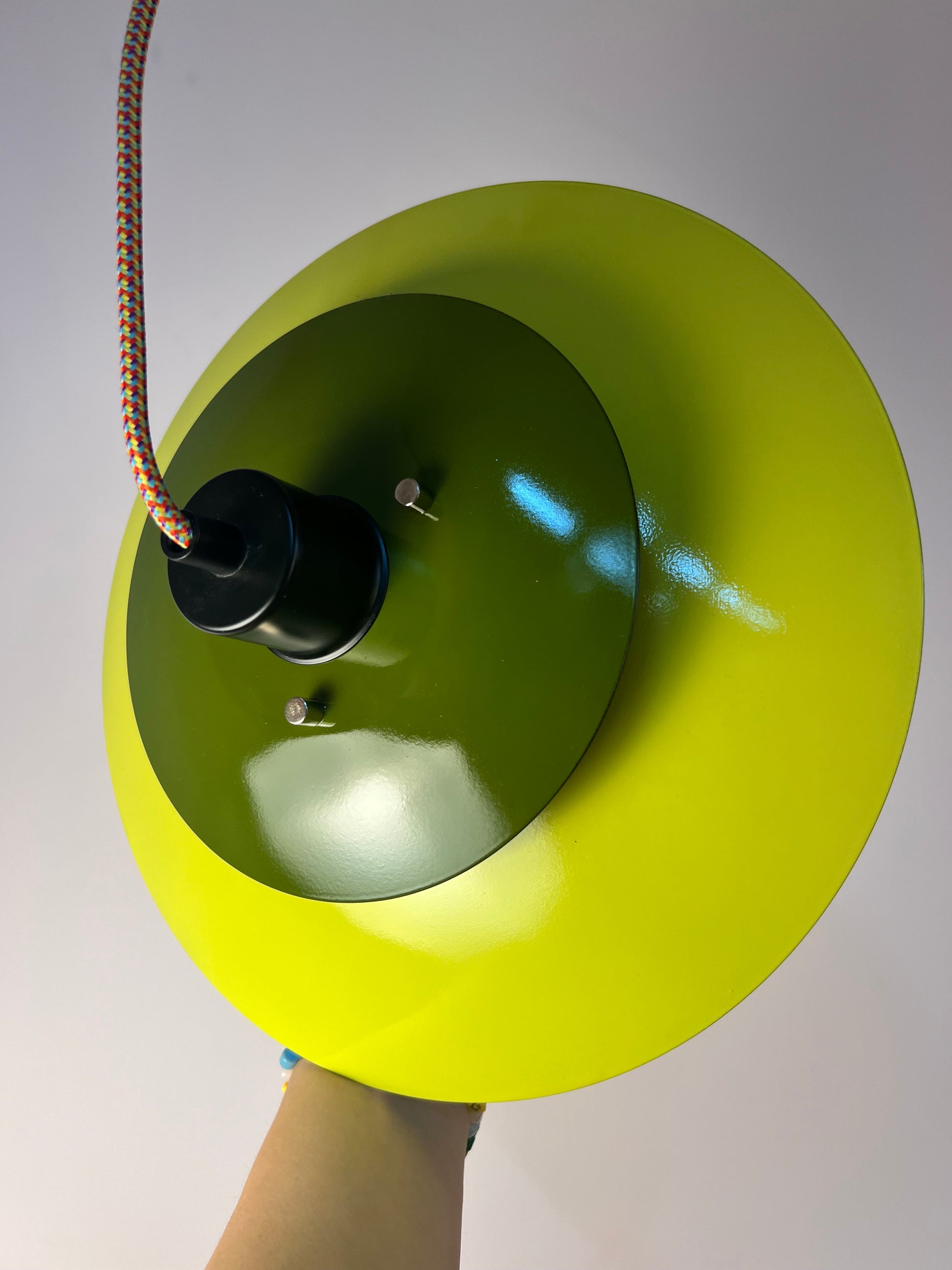 Lamellenlampe teils neu lackiert grün schwarz aus Dänemark