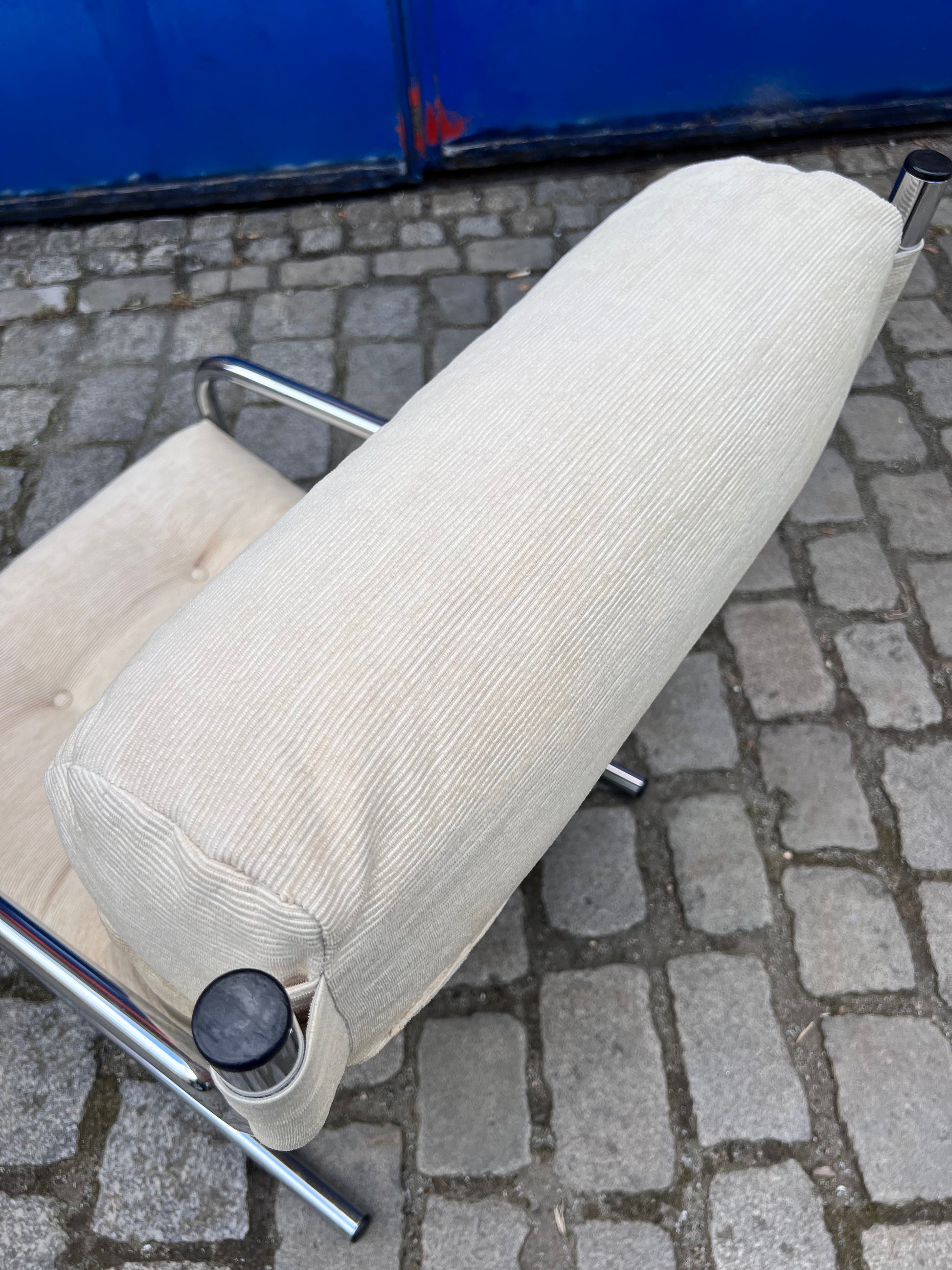 Sessel beige Kord Chromgestell
