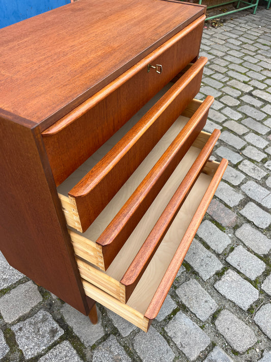 Kommode Teak mit Schloss aus Dänemark
