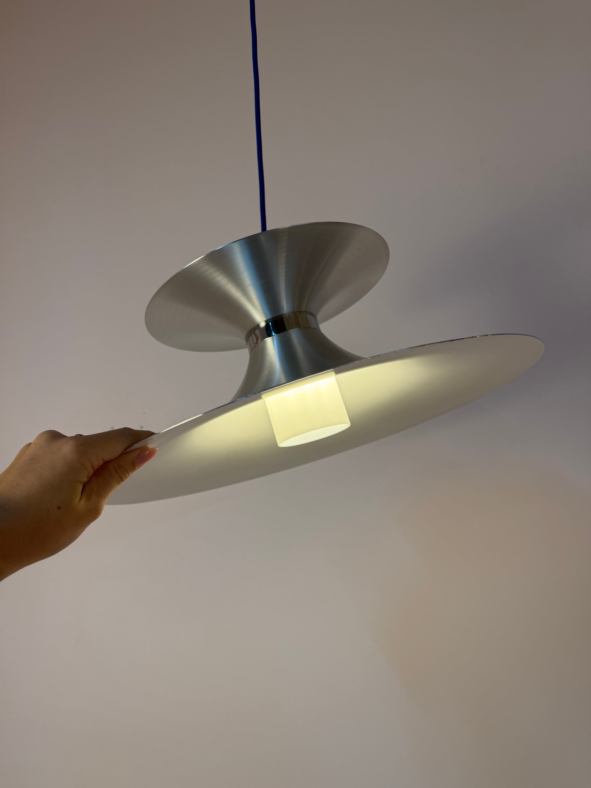 Lamellenlampe silber aus Dänemark