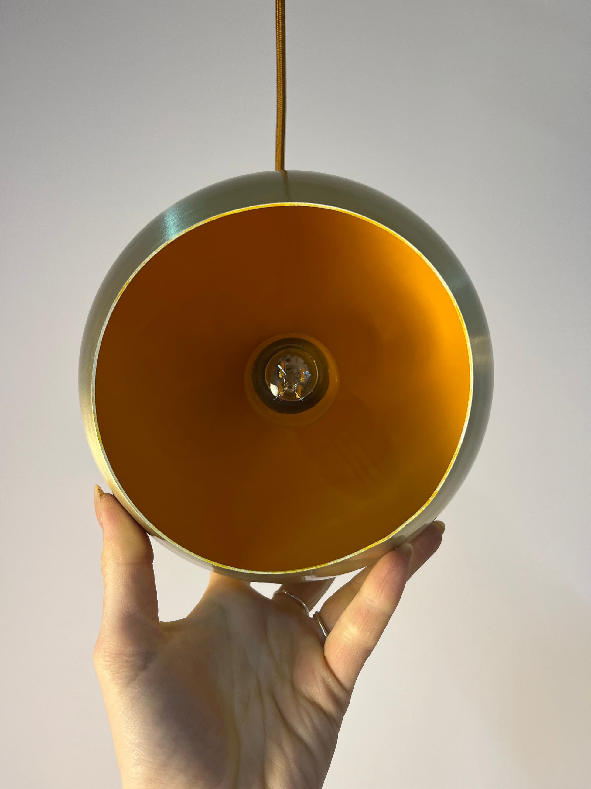 Kugellampe gold aus Dänemark