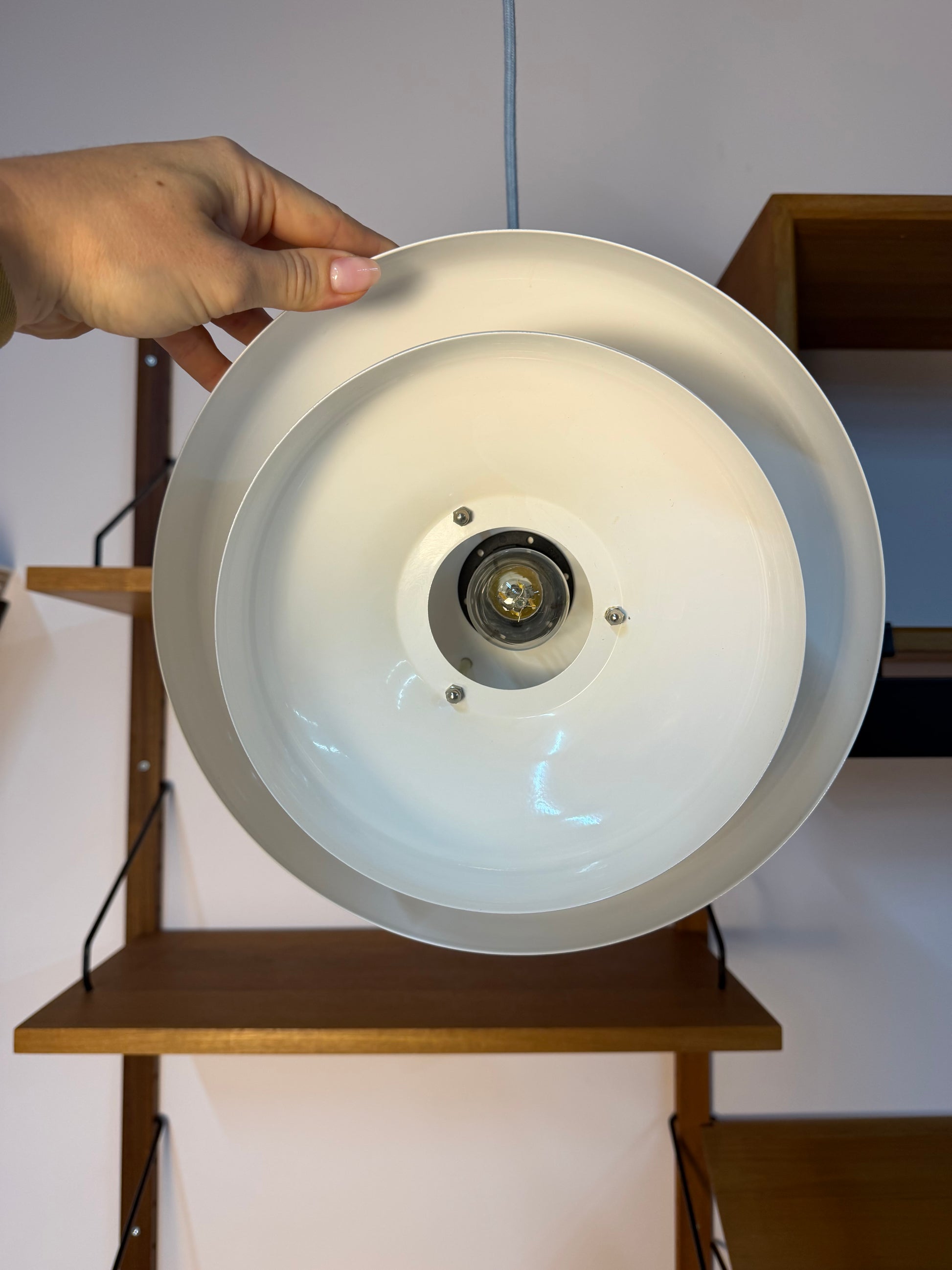 Lamellenlampe weiß aus Dänemark