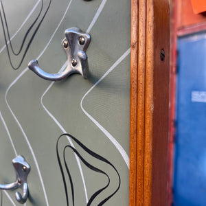 Wandgarderobe mintgrün mit Spiegel, Schrank & Schirmständer