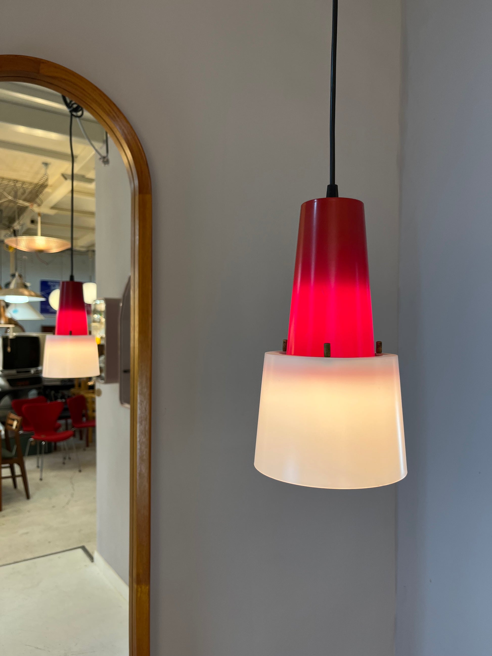 Küchenlampe rot weiß Kunststoff von Philips Holland
