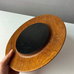 Käseglocke und Teakbrett aus Dänemark