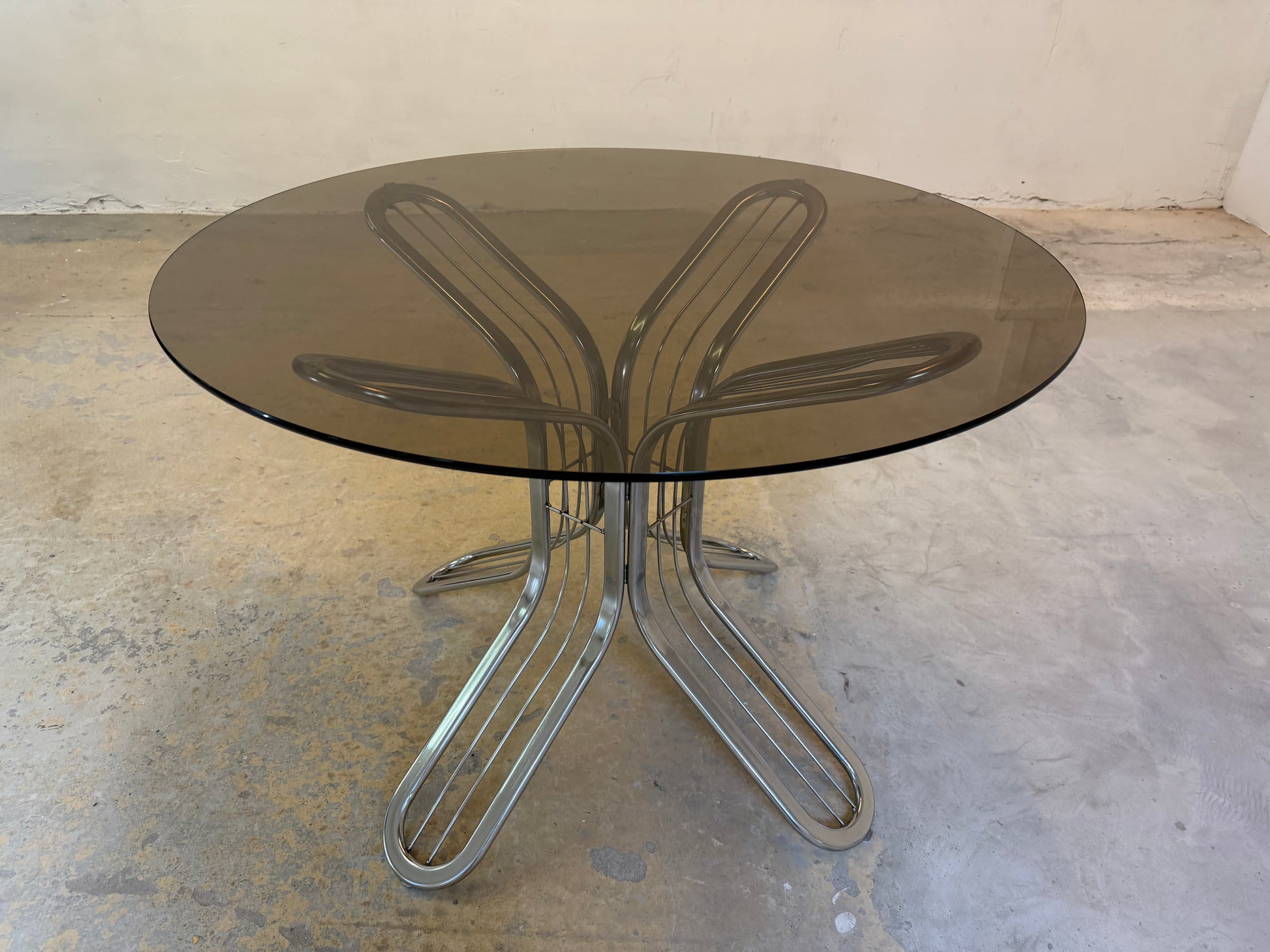 Runder Esstisch Chrom Rauchglas von Gastone Rinaldi für Rima