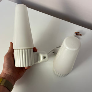 Set: 2x Wandlampe Modell 6020 weiß von Sigvard Bernadotte für Ifö