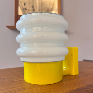 Schwedische Wandlampe 70er