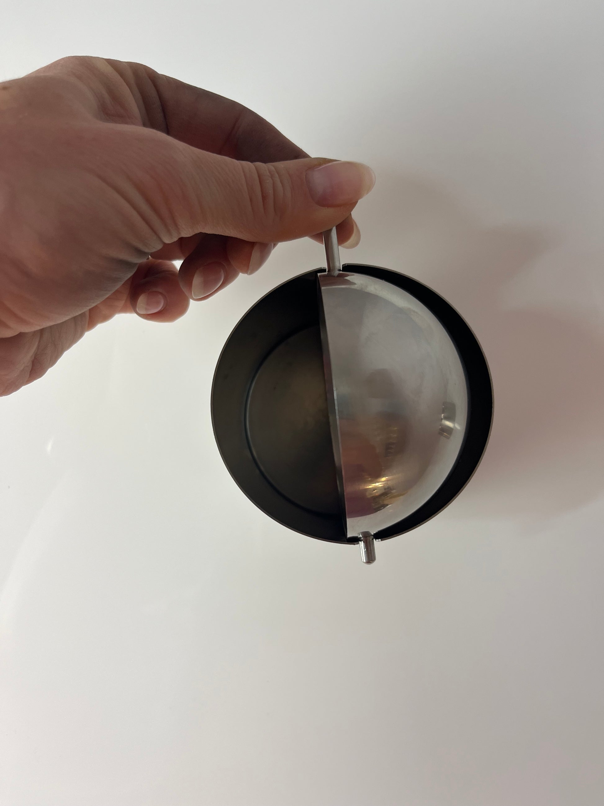 Aschenbecher Edelstahl von Arne Jacobsen für Stelton