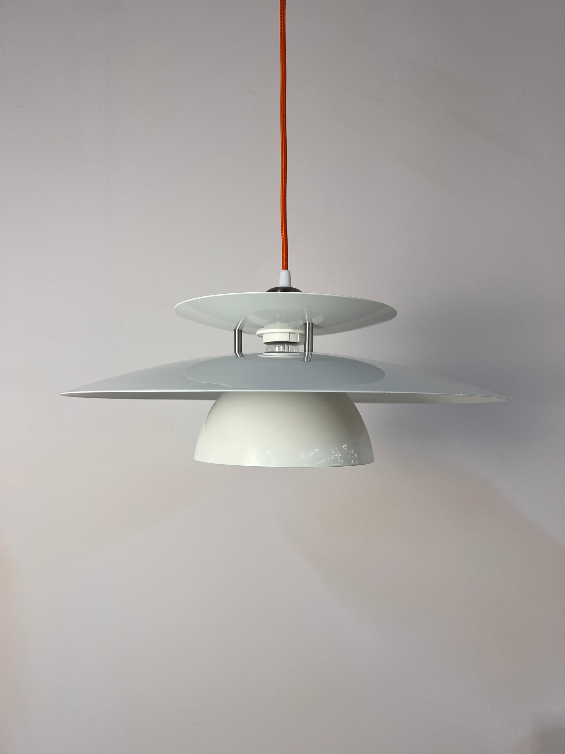 Lamellenlampe weiß aus Dänemark