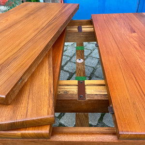 Esstisch Teak ausziehbar von Glostrup Vollholz
