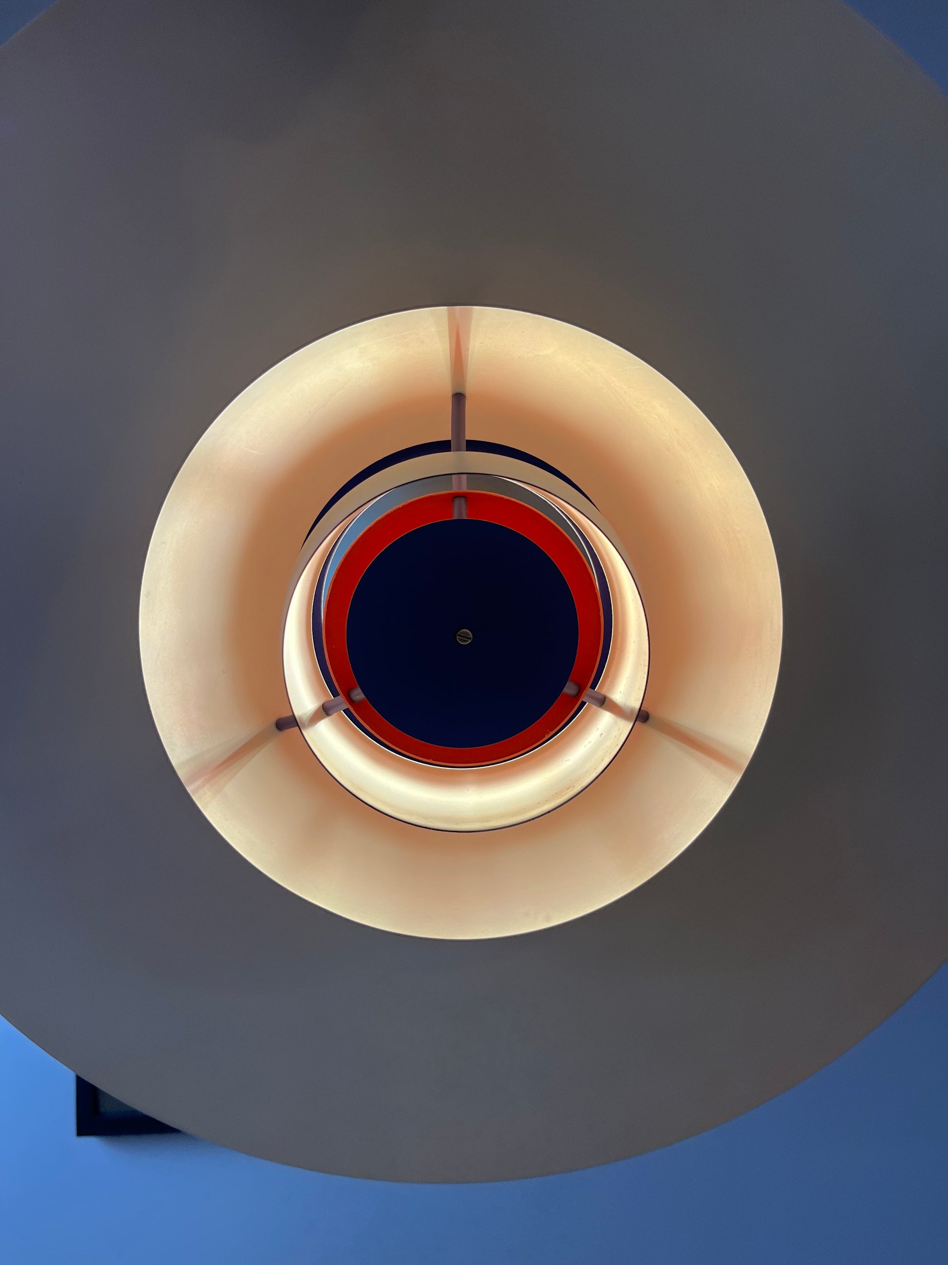 Lamellenlampe PH5 weiß von Poul Henningsen für Louis Poulsen