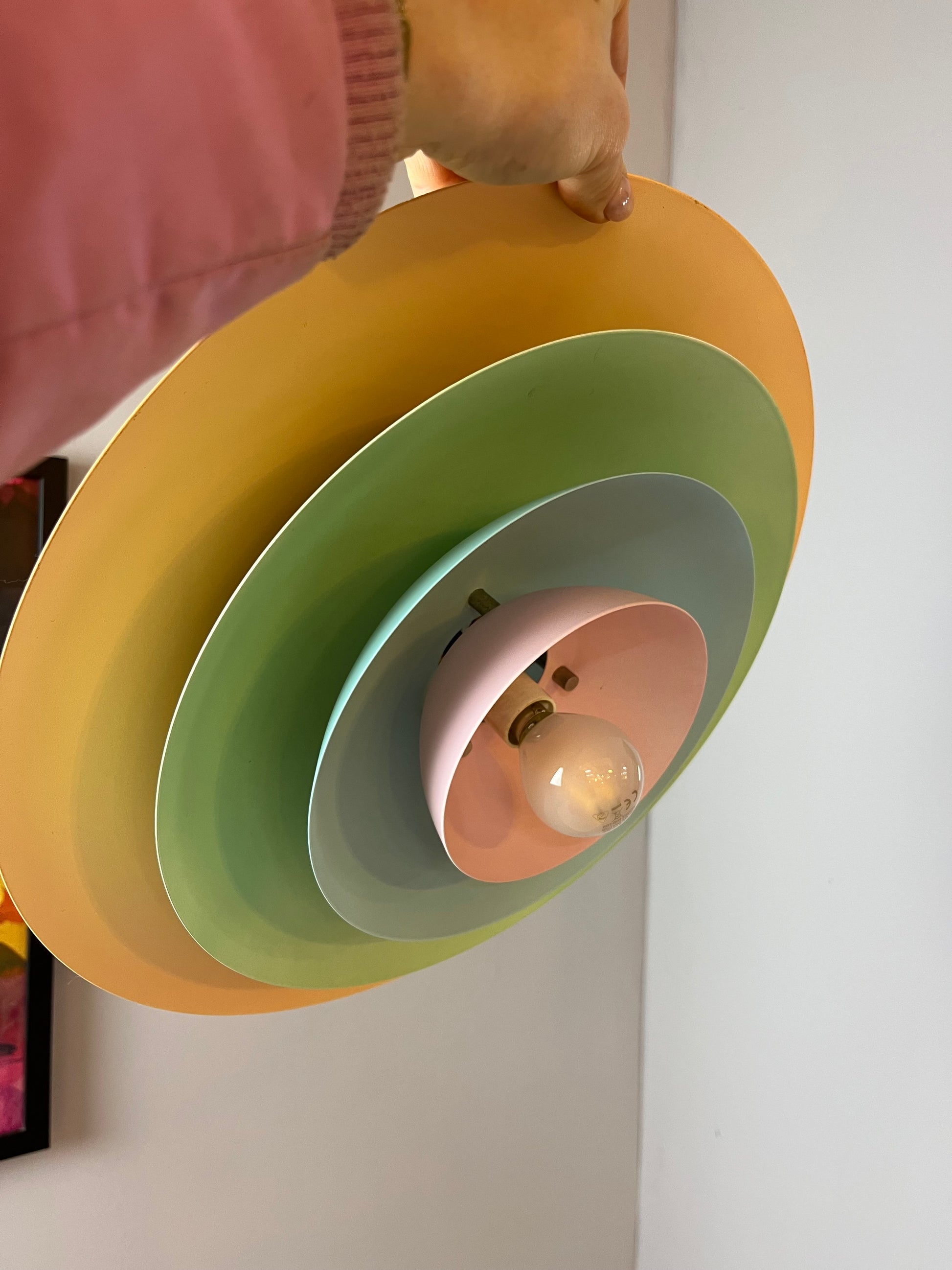 Lamellenlampe neu lackiert Peach Pastell