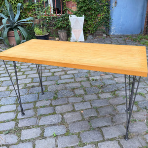 Klubtisch Typ 602/K Esche mit neuen Füßen von Hellerau