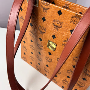Vintage Designerhandtasche MCM Modell 02031