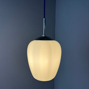 Hängelampe Opalglas Chrom aus Dänemark