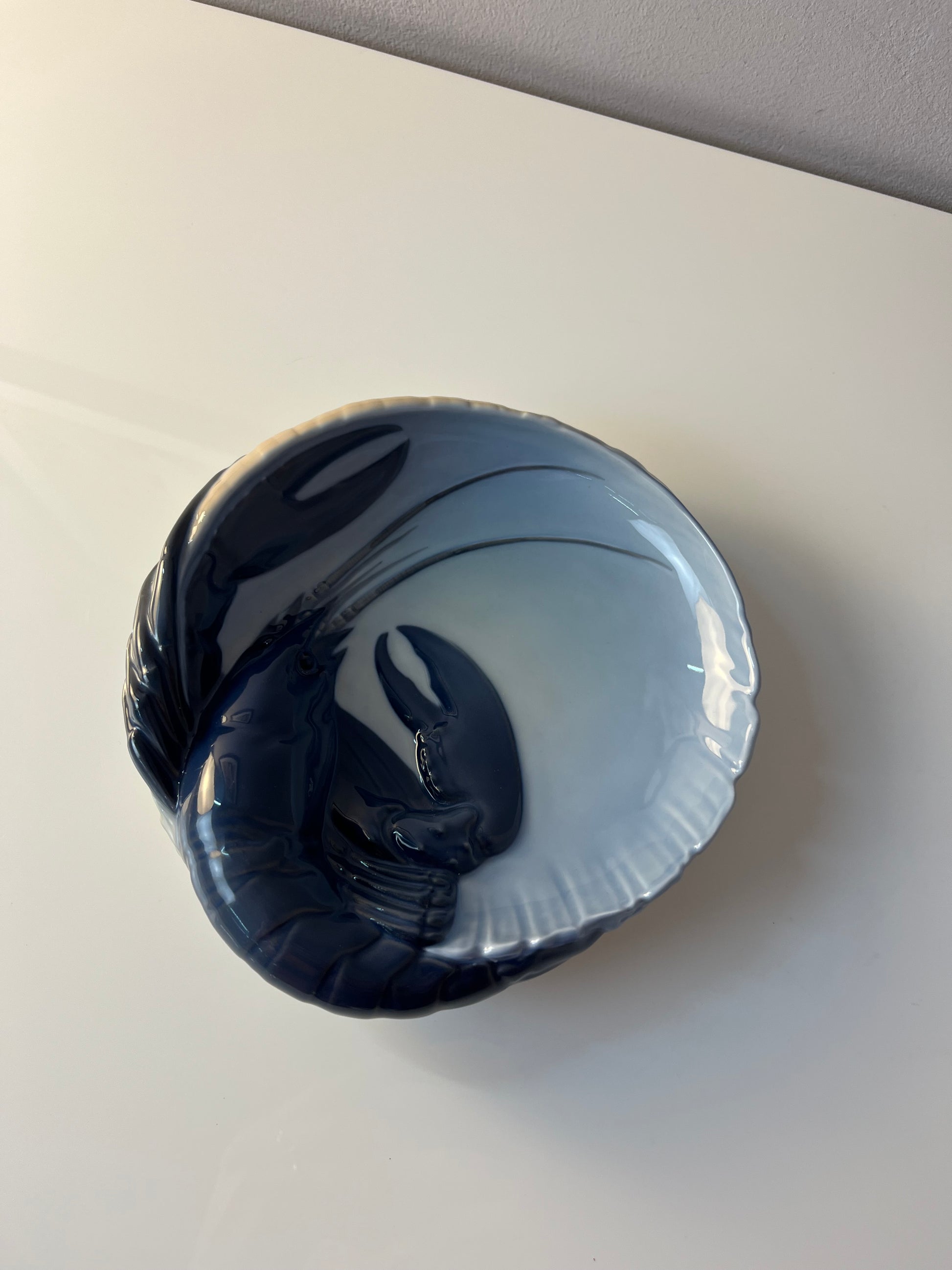 Schale Hummer Typ 3498 ∅ 19 cm von Erik Nielsen für Royal Copenhagen