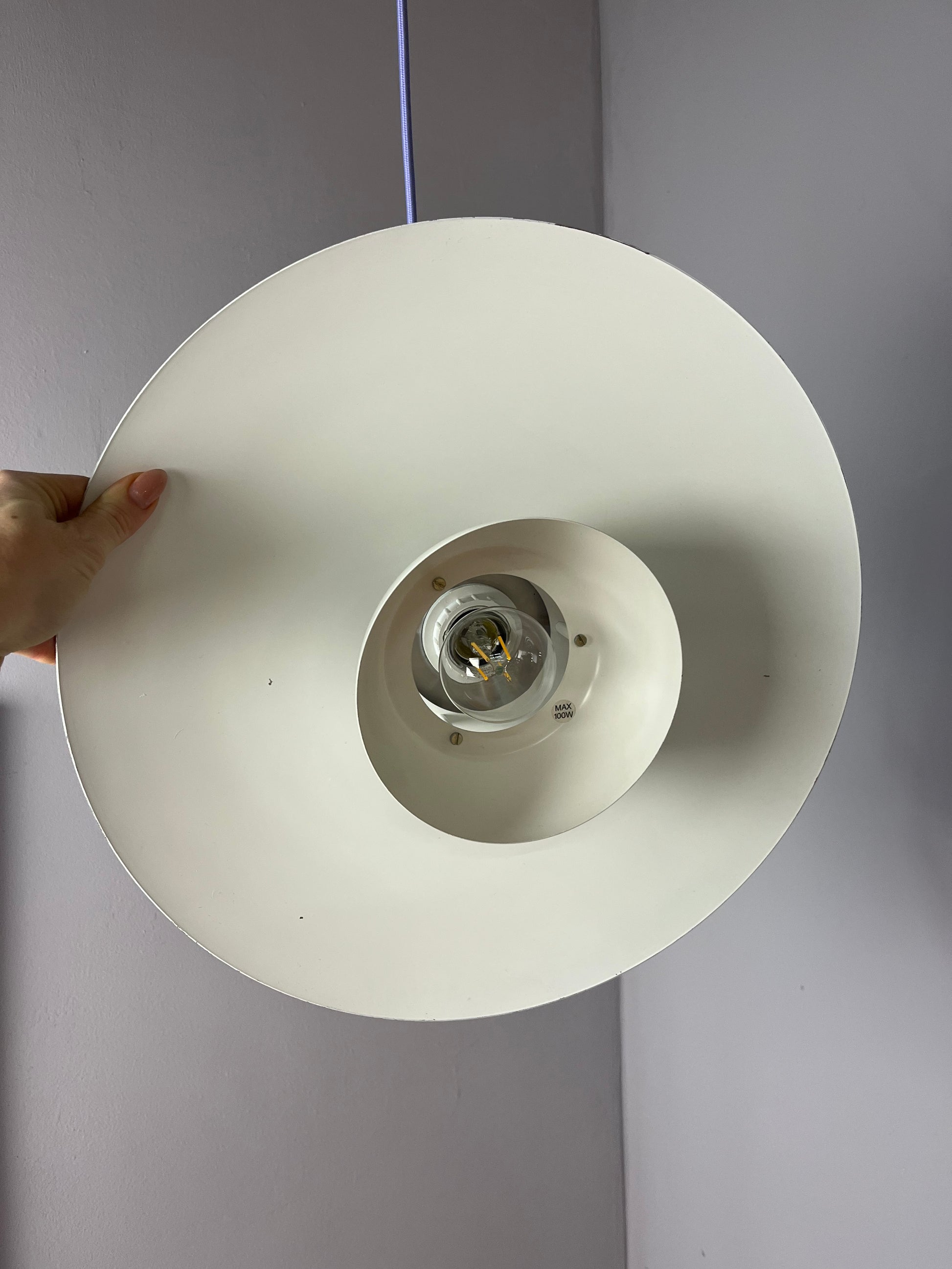 Lamellenlampe silber weiß aus Dänemark
