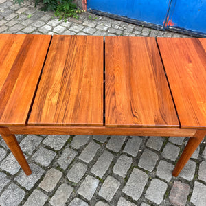 Esstisch Teak ausziehbar von Glostrup Vollholz