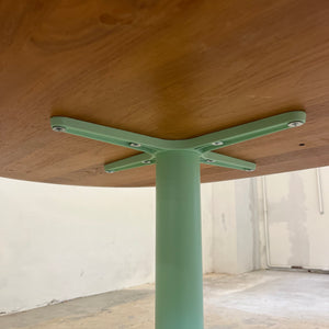 Ovaler Esstisch Teak mit neuem Tischgestell Glostrup