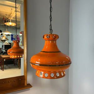 Keramiklampe orange mit Kette aus Westdeutschland