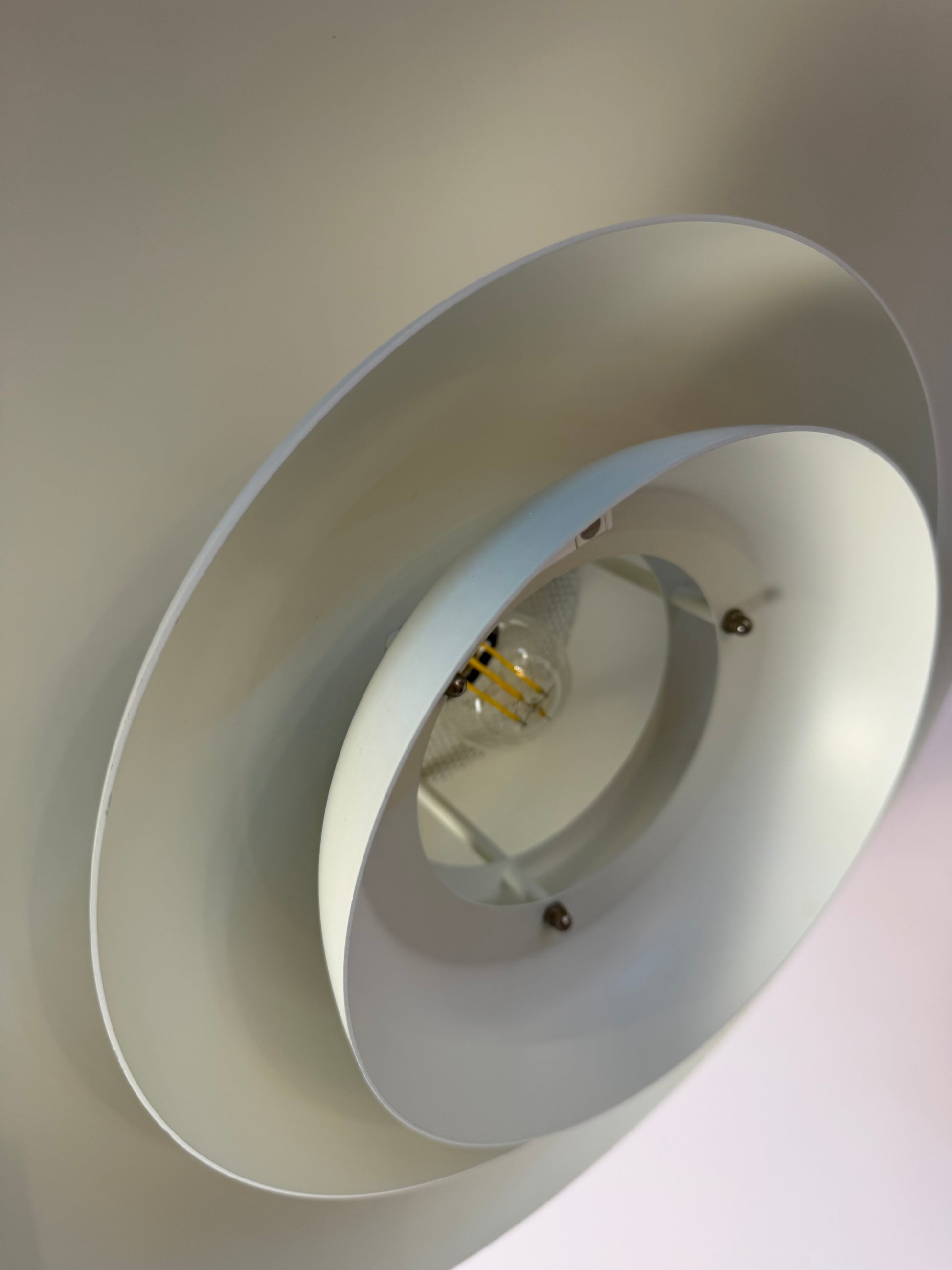 Lamellenlampe 350-H weiß von JEKA