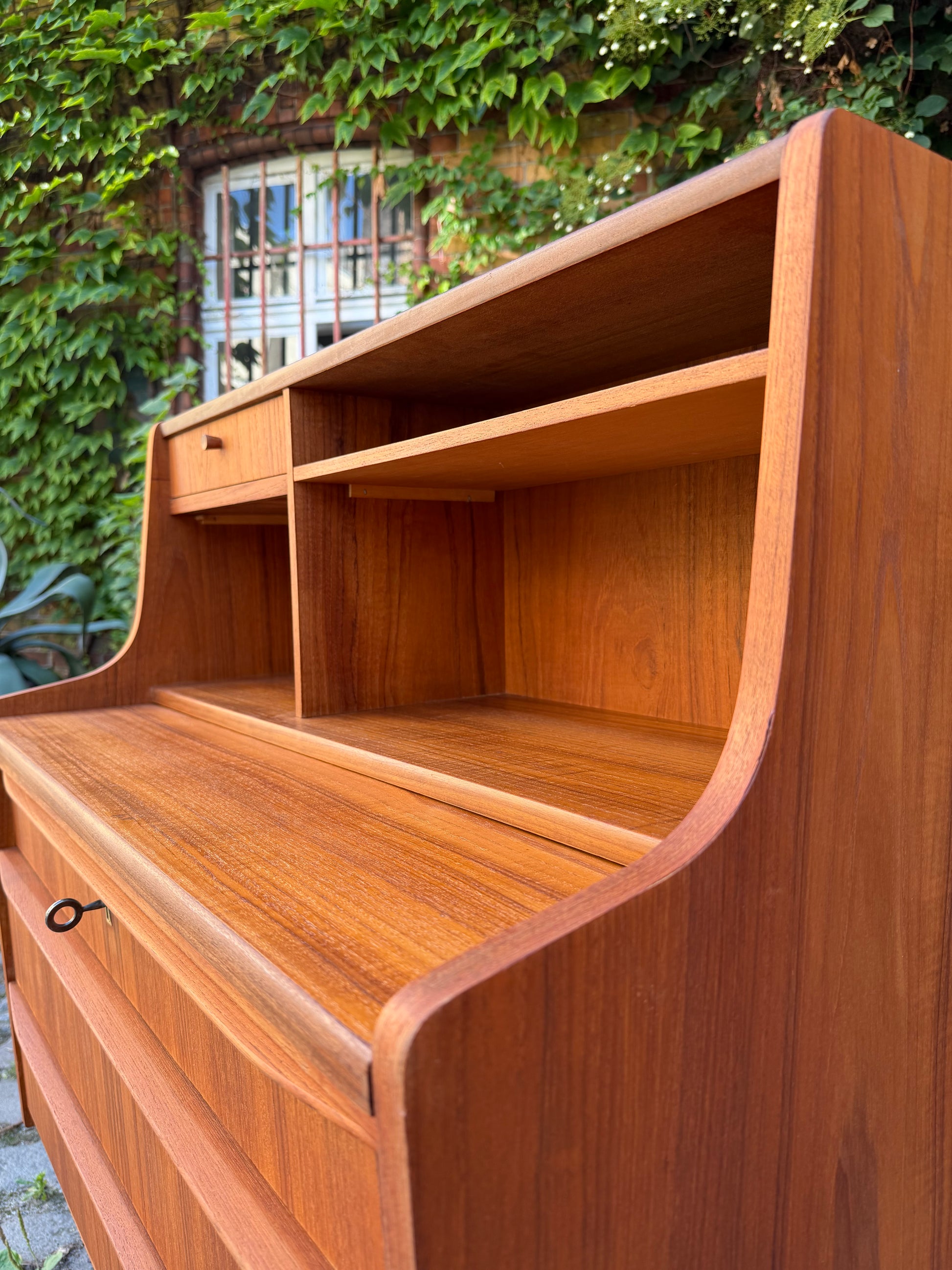 Sekretär Teak mit Spiegel & Schloss aus Dänemark
