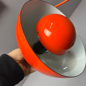 Hängelampe Flowerpot VP1 orange Emaille von Verner Panton für Louis Poulsen