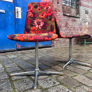 Set: 2x Drehstuhl rot floral von EKA Wohnmöbel