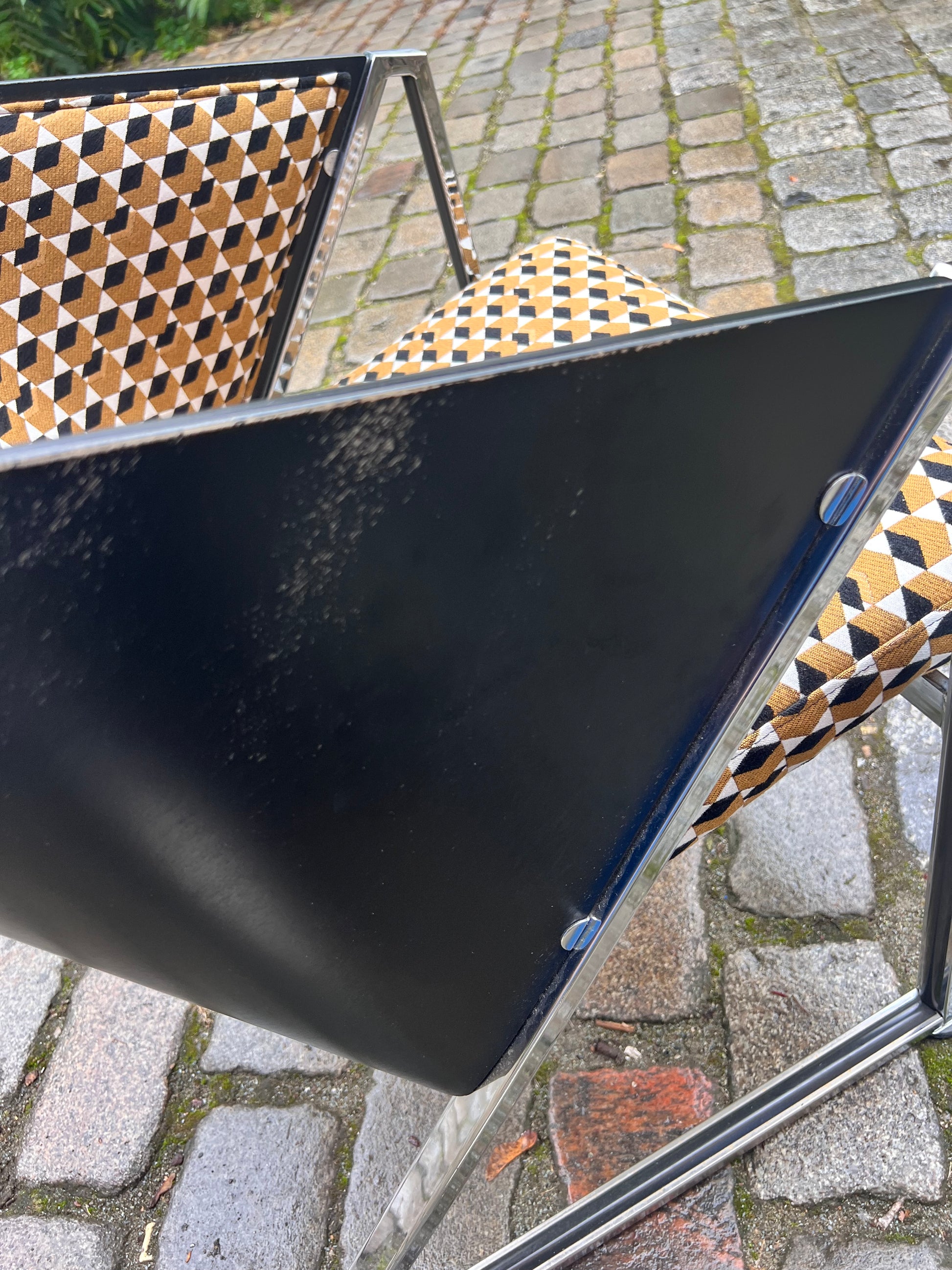 Sessel Mondi braun schwarz Chrom von Jouko Järvisalo für Inno Interior Oy - neu gepolstert