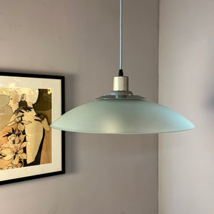 Lamellenlampe Milchglas von von Dana Light